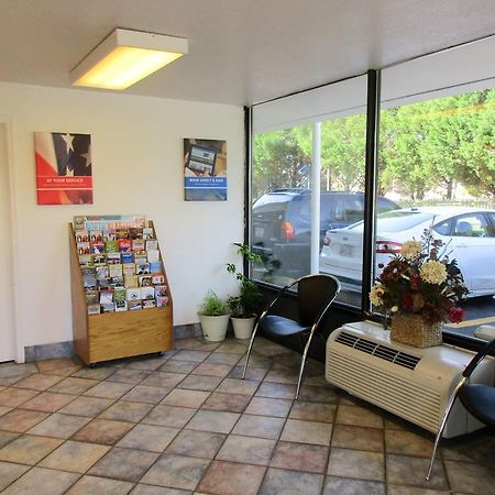 Motel 6 Huntsville - Madison Luaran gambar