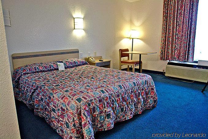 Motel 6 Huntsville - Madison Luaran gambar