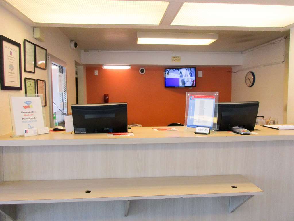 Motel 6 Huntsville - Madison Dalaman gambar